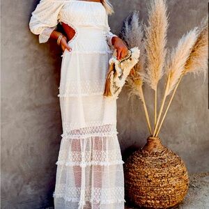 Lacey white boho dress. Women’s small . Never worn